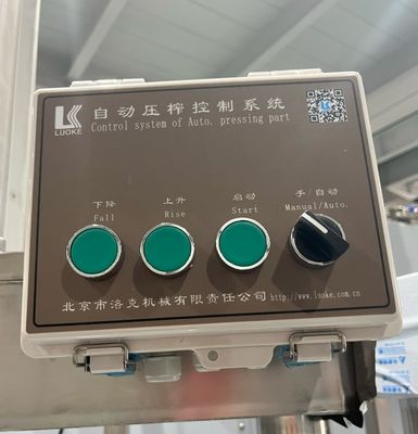 Máquina de procesamiento de tofu duradera con capacidad de 400 kg y prensador automático de discos